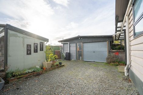 Photo of property in 82 Lochiel Bridge Road, Lochiel, Winton, 9781