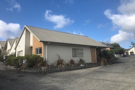 Photo of property in St Claire Village, 121/172 Mcleod Road, Te Atatu South, Auckland, 0610