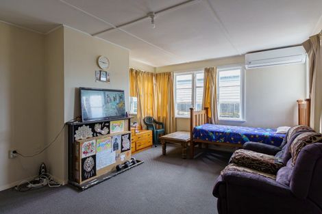 Photo of property in 1019 Saint Aubyn Street West, Saint Leonards, Hastings, 4120