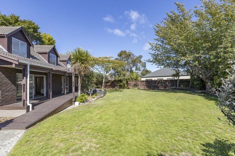 Photo of property in 11a Sequoia Place, Parklands, Christchurch, 8083