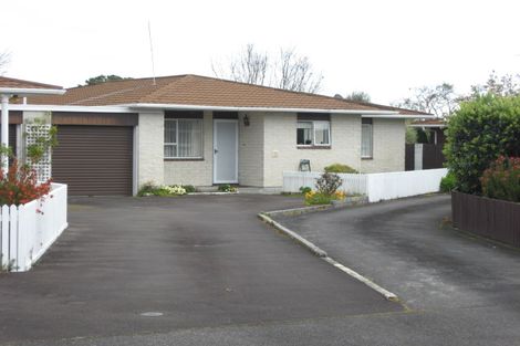 Photo of property in 1/10 Nursery Place, Westown, New Plymouth, 4310