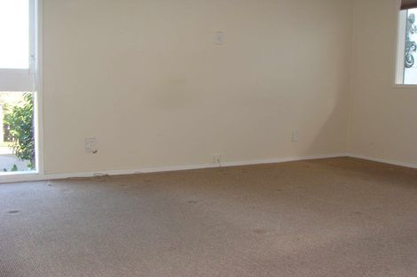 Photo of property in 39 Sandspit Road, Cockle Bay, Auckland, 2014