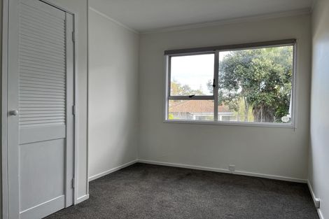 Photo of property in 20 Santiago Crescent, Unsworth Heights, Auckland, 0632