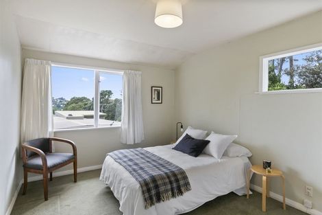 Photo of property in 18 Hauraki Street, Karori, Wellington, 6012