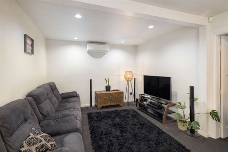 Photo of property in 16 Lees Road, Strowan, Christchurch, 8052