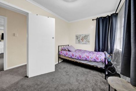 Photo of property in 179 Egmont Street, Patea, 4520