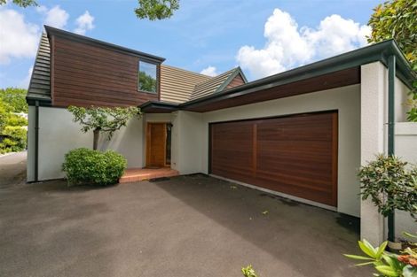 Photo of property in 17a Bryndwr Road, Fendalton, Christchurch, 8052