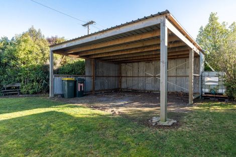 Photo of property in 17 Wratten Road, Owaka, 9585