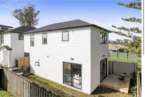 Photo of property in 654d Te Atatu Road, Te Atatu Peninsula, Auckland, 0610