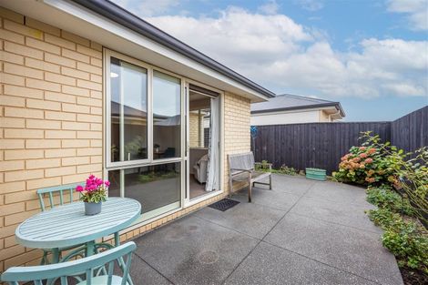 Photo of property in 2/14 Nicholls Road, Halswell, Christchurch, 8025