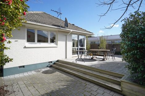 Photo of property in 420 Memorial Avenue, Burnside, Christchurch, 8053