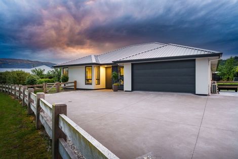 Photo of property in 13 Three Kings Court, Outram, 9019