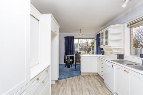 Photo of property in 60 Denise Crescent, Hornby, Christchurch, 8042