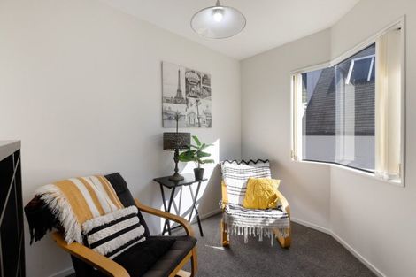 Photo of property in 3 The Mall, Mount Maunganui, 3116