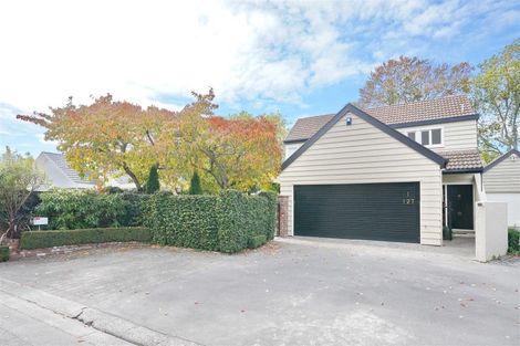 Photo of property in 127 Fendalton Road, Fendalton, Christchurch, 8014