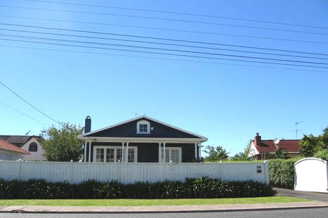 Photo of property in 88 Nile Road, Milford, Auckland, 0620