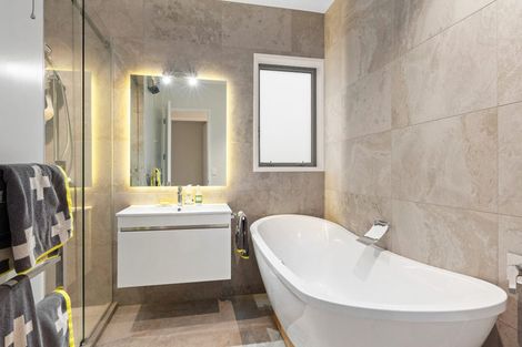 Photo of property in 44 Saint Andrews Hill Road, Mount Pleasant, Christchurch, 8081