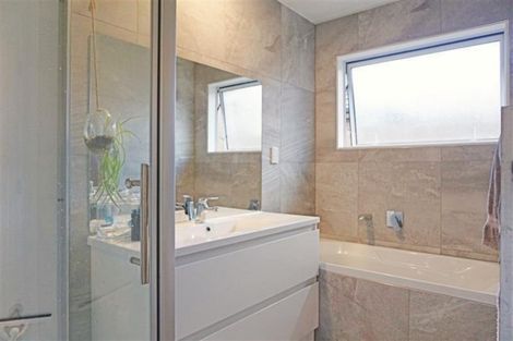 Photo of property in 8 Takahe Avenue, Takanini, 2112