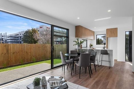 Photo of property in 2/19 Dilworth Street, Riccarton, Christchurch, 8011
