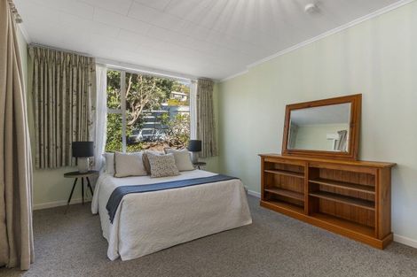 Photo of property in 16 Tamar Street, Island Bay, Wellington, 6023