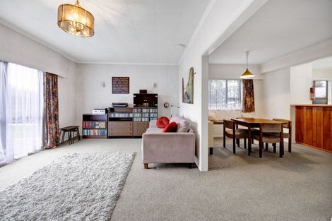 Photo of property in 11 Denmark Terrace, Midhirst, Stratford, 4394