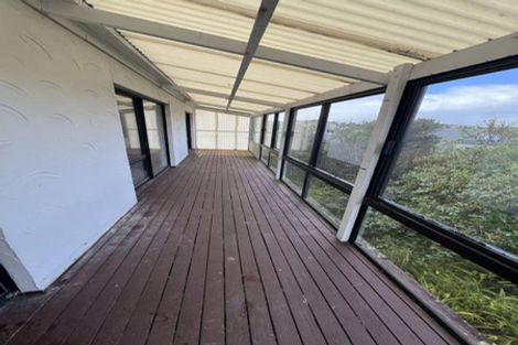 Photo of property in 56 Balmain Road, Chatswood, Auckland, 0626