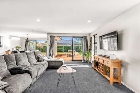 Photo of property in 8 Stonebridge Lane, Oxford, 7430