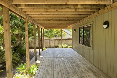 Photo of property in 112 Winslow Place, Matarangi, Whitianga, 3592