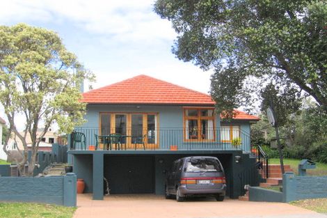 Photo of property in 102 Muricata Avenue, Mount Maunganui, 3116