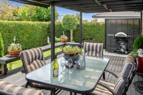 Photo of property in 201 Kilkenny Drive, East Tamaki Heights, Auckland, 2016