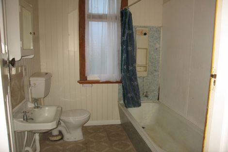 Photo of property in 10 Limbrick Street, Terrace End, Palmerston North, 4410