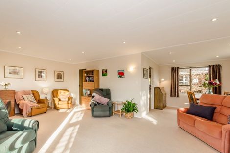 Photo of property in 3 Matai Street, Waikanae, 5036