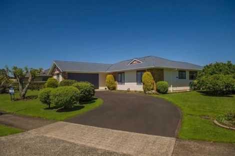 Photo of property in 11 Jacaranda Drive, Whitianga, 3510