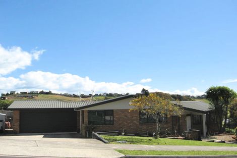 Photo of property in 2 Astor Place, Welcome Bay, Tauranga, 3112