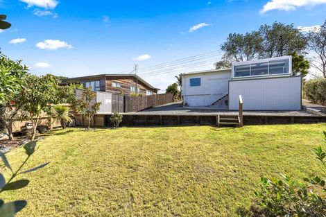 Photo of property in 135 Mahurangi East Road, Snells Beach, 0920