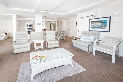 Photo of property in 13/48 Marine Parade, Mount Maunganui, 3116