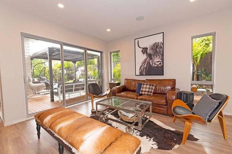 Photo of property in 9 Ngaroma House Drive, Hobsonville, Auckland, 0618