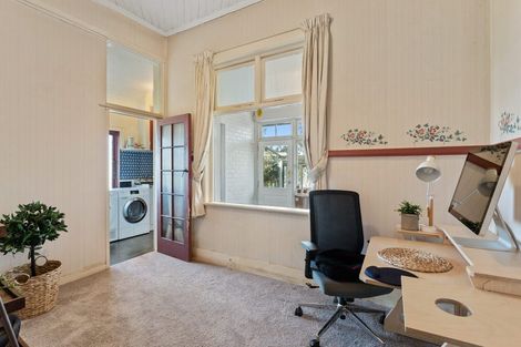 Photo of property in 20 Hargest Crescent, Saint Kilda, Dunedin, 9012