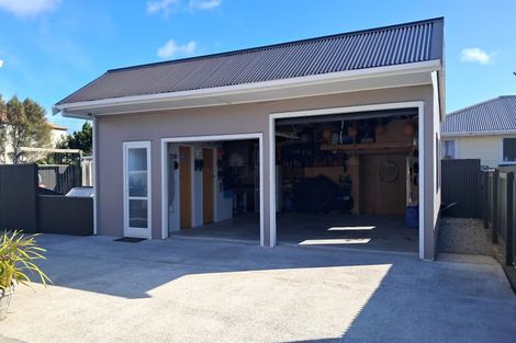 Photo of property in 13 Bentham Street, Westport, 7825