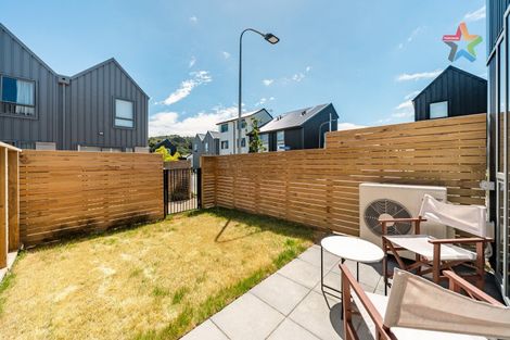 Photo of property in 32 John Street, Stokes Valley, Lower Hutt, 5019