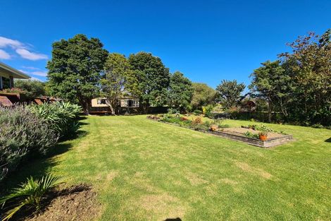 Photo of property in 260a Edward Street, Coromandel, 3506