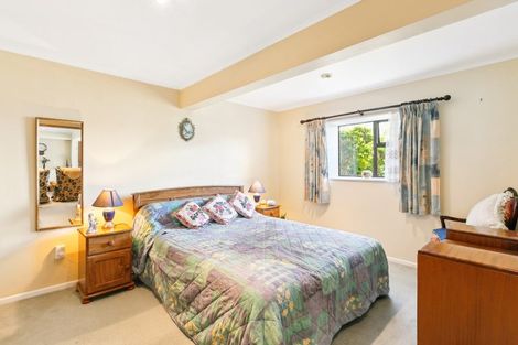 Photo of property in 4 Pelorous Street, Paparangi, Wellington, 6037