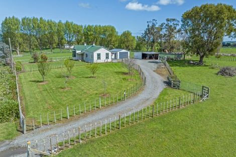 Photo of property in 1865 Kimbolton Road, Kiwitea, Feilding, 4777