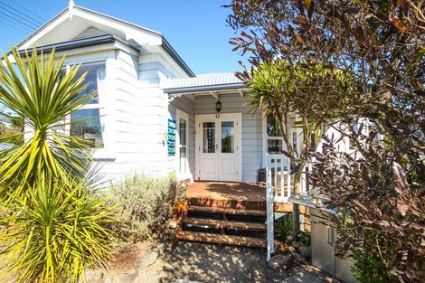 Photo of property in 46 Higginson Street, Otane, 4202