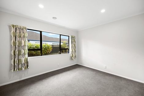 Photo of property in 17 Montrose Crescent, Huntington, Hamilton, 3210