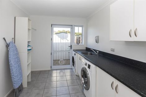 Photo of property in 70 Northwood Boulevard, Northwood, Christchurch, 8051