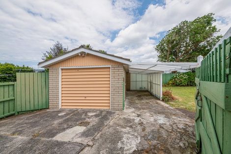 Photo of property in 123 Muir Avenue, Mangere Bridge, Auckland, 2022