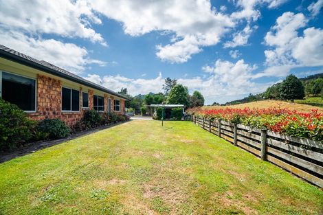 Photo of property in 21 Parker Road, Huntly, 3771