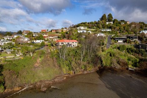 Photo of property in 8 Cove Street, Roseneath, Port Chalmers, 9023