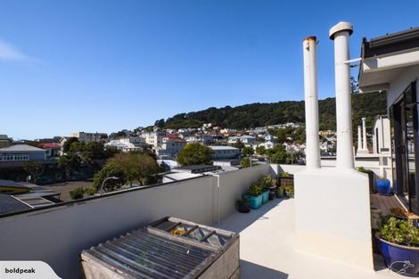 Photo of property in 12/24u Elizabeth Street, Mount Victoria, Wellington, 6011